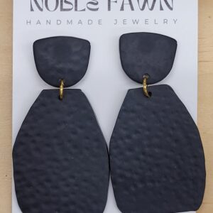 Noble Fawn Alia Oblong Black Earrings