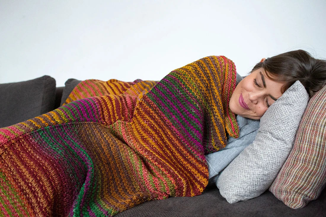 Urth Yarns Ikat Throw Kit
