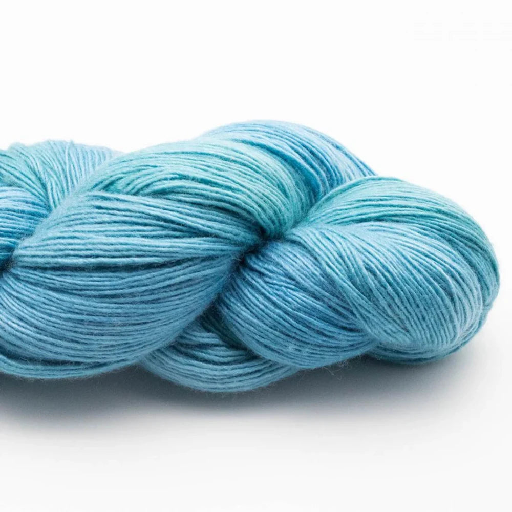 Manos Del Uruguay Fino Yarn