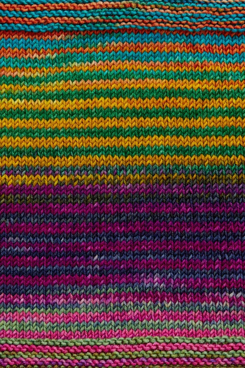 Urth Yarns Ikat Throw Kit