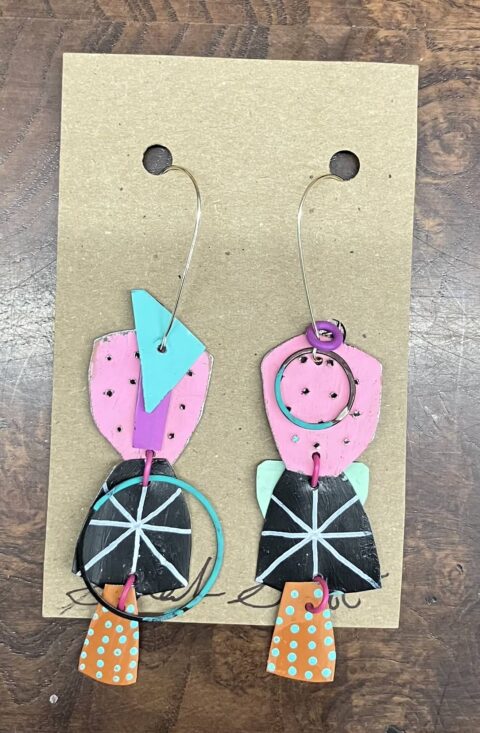 Sarah Shoot Earrings Unmatched Summer Fun Tin